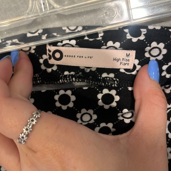 high rise flare leggings - Picture 4 of 4